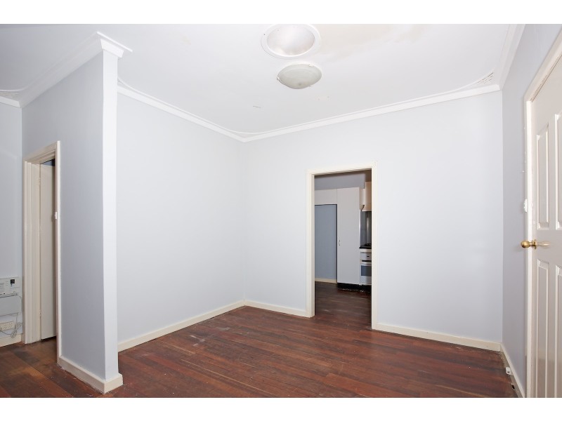 8 Short Street, Mandurah WA 6210