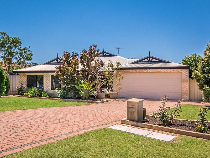57 Reynolds Ave, Greenfields WA 6210