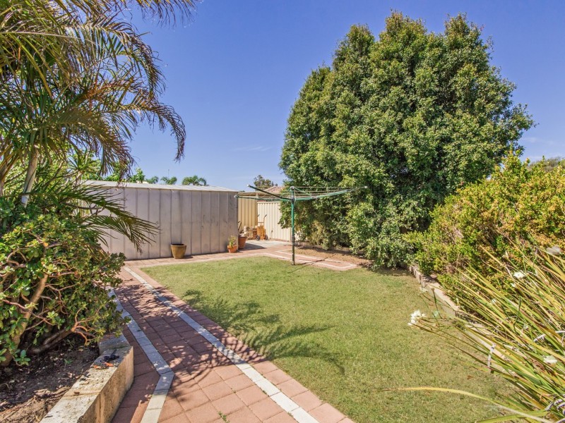 57 Reynolds Ave, Greenfields WA 6210