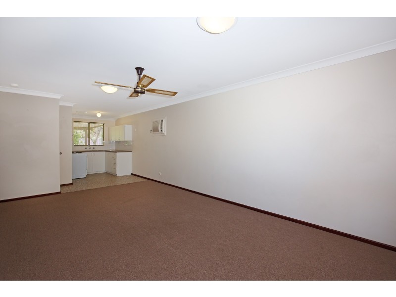 4/11 Rockford Street, Mandurah WA 6210