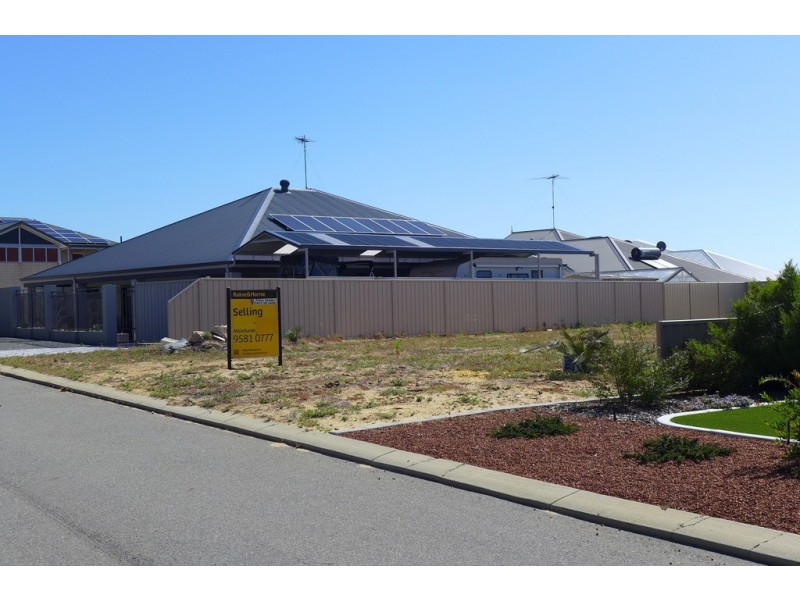 17 Dardanup Parkway, Dawesville WA 6211