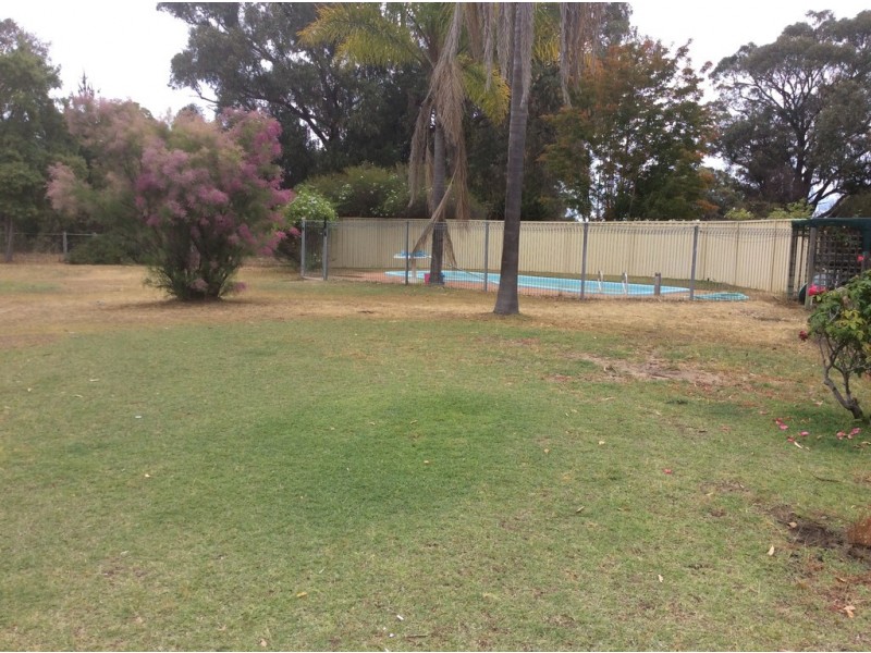 98 Tuart Grove, Lake Clifton WA 6215