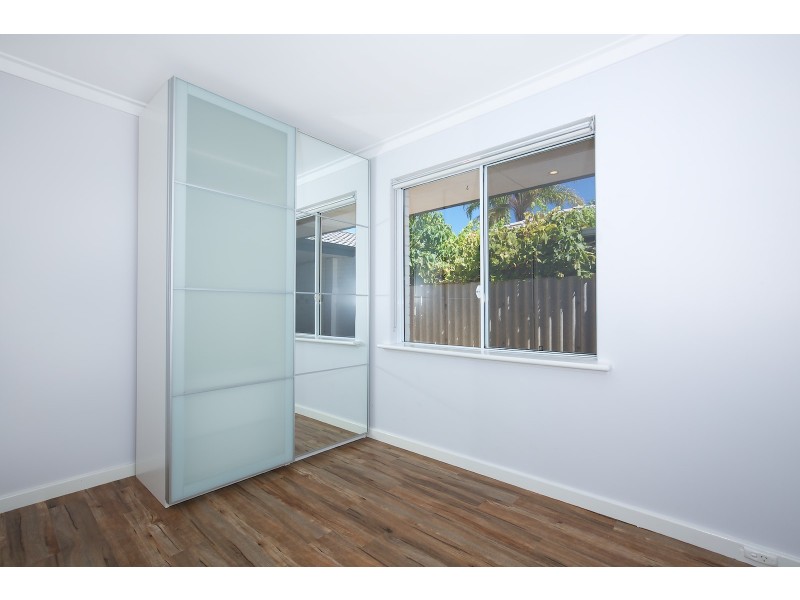 13B Stewart Street, Silver Sands WA 6210