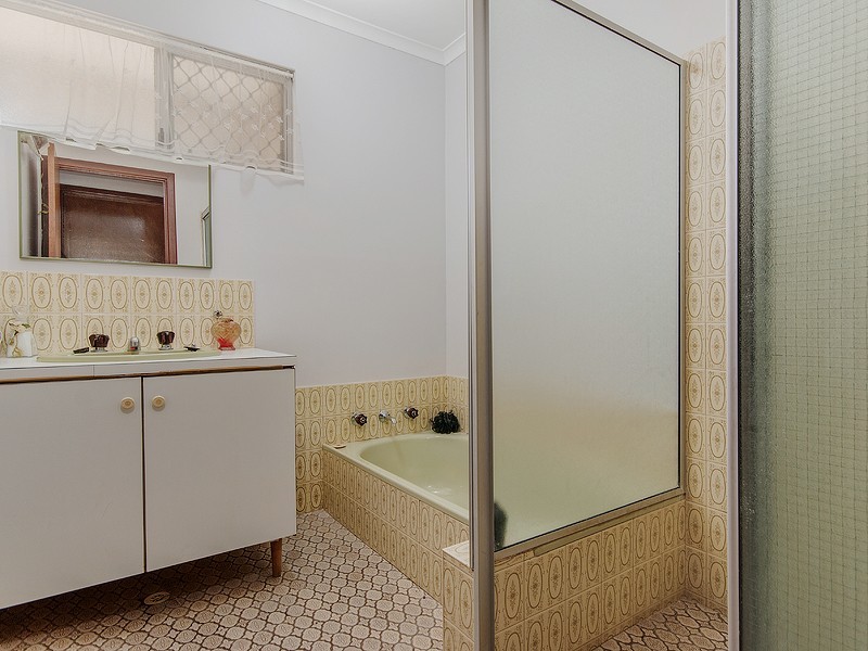 24 Burley Street, Mandurah WA 6210