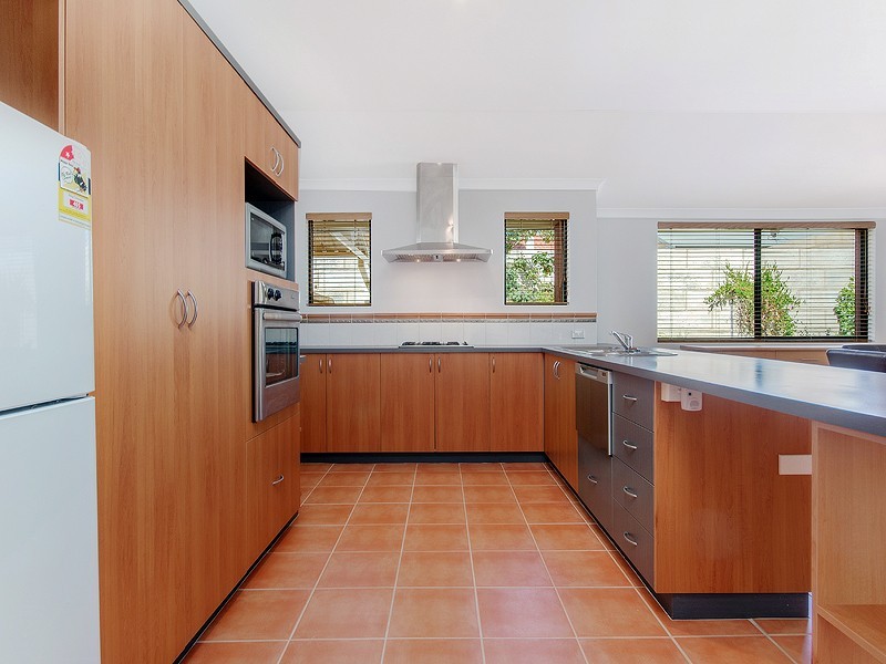 23 Bollard Circuit, Wannanup WA 6210