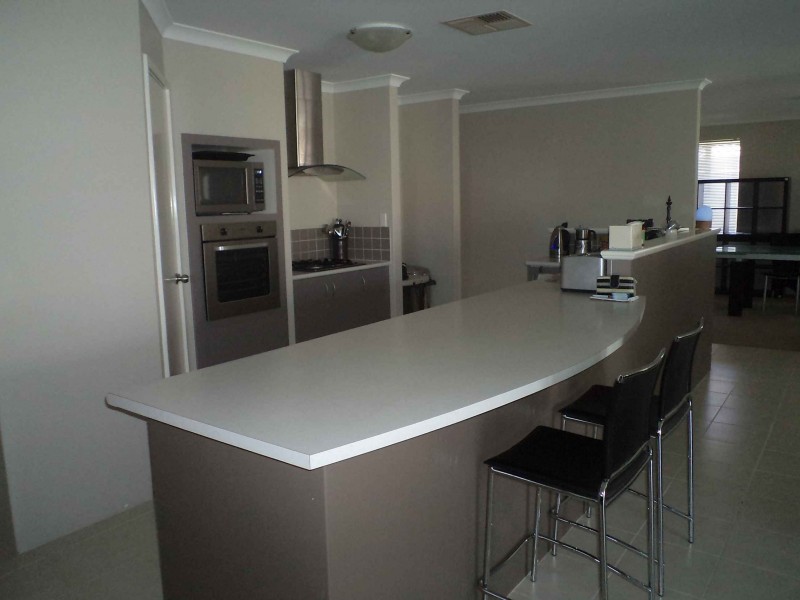 223 Peelwood Parade, Halls Head WA 6210