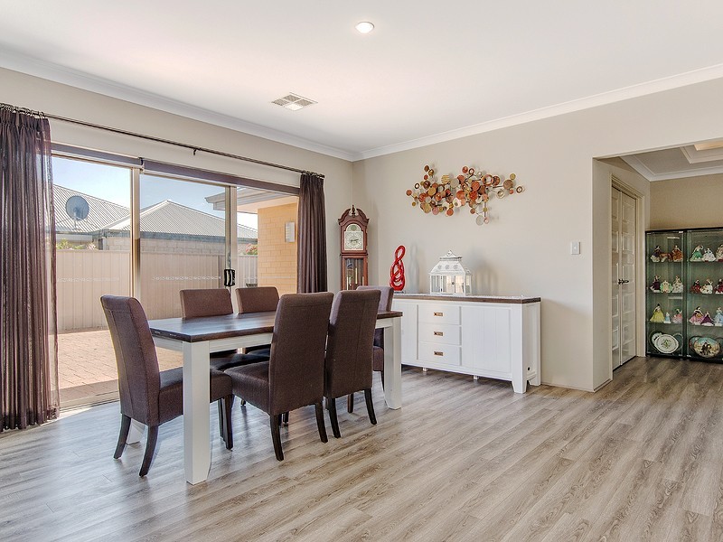 15 Chestnut Street, Pinjarra WA 6208