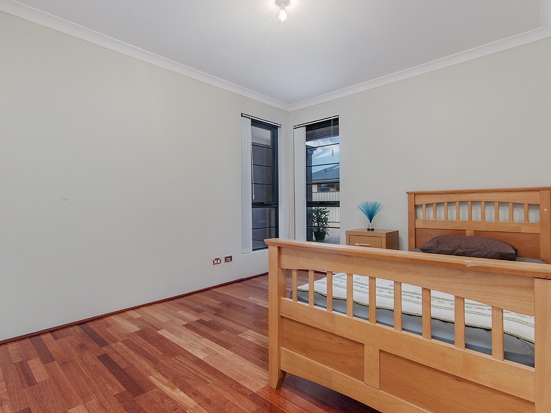 33 Eldorado Loop, Meadow Springs WA 6210