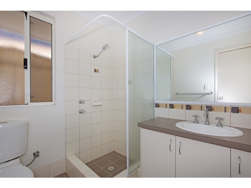 13 Teague Way, Lakelands WA 6180