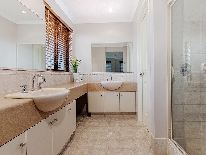 28 Hudson Drive, Dudley Park WA 6210