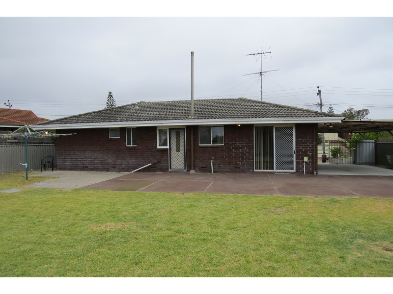 12 COLLIER STREET, Silver Sands WA 6210