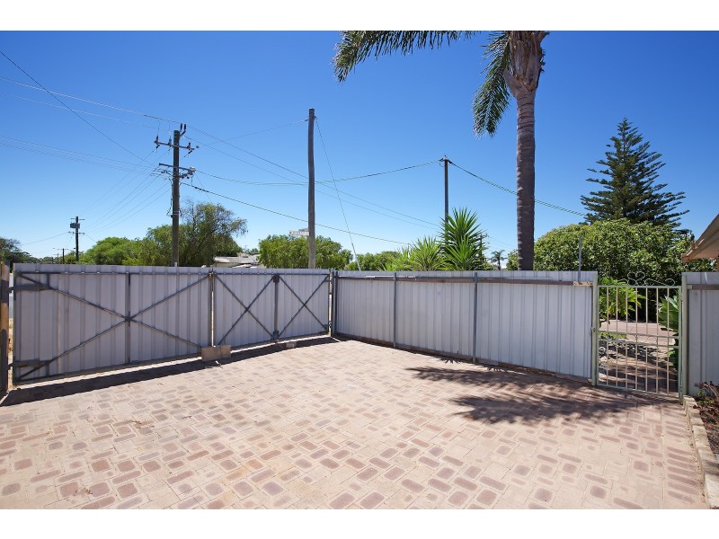 21A Mercedes Ave, Falcon WA 6210