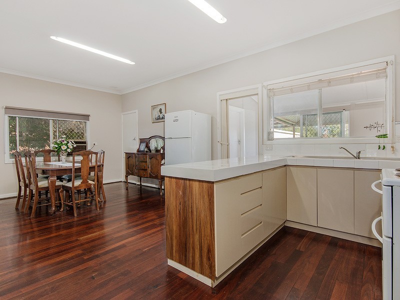 5 Clifton Crescent, Pinjarra WA 6208