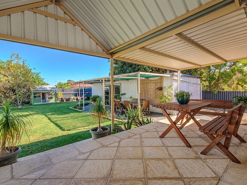 5 Clifton Crescent, Pinjarra WA 6208