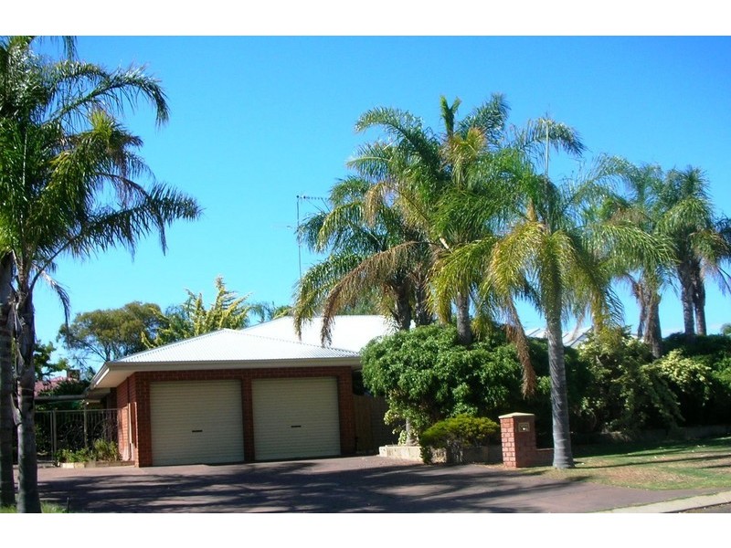 3 Lowden Road, Greenfields WA 6210