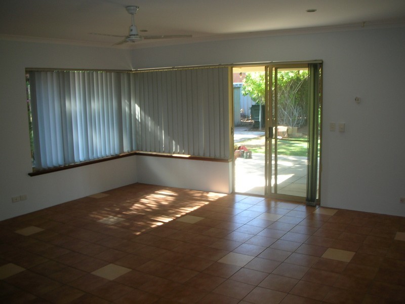 3 Lowden Road, Greenfields WA 6210