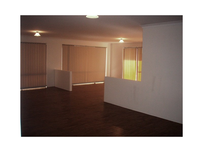 31 Kerkeri Heights, Lakelands WA 6210