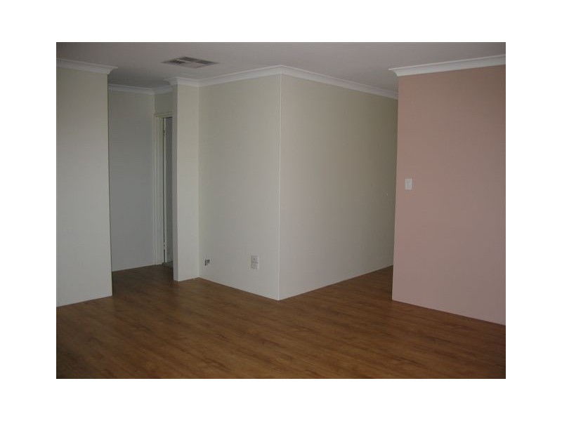 12 Coppercups Place, Halls Head WA 6210