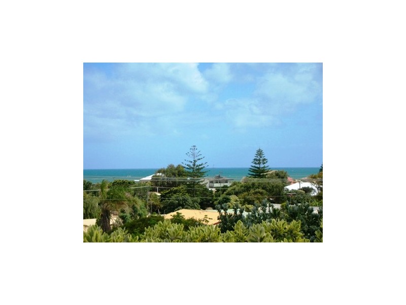 6 Minos Place, San Remo WA 6210