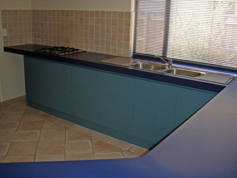 159 Peelwood Parade, Halls Head WA 6210