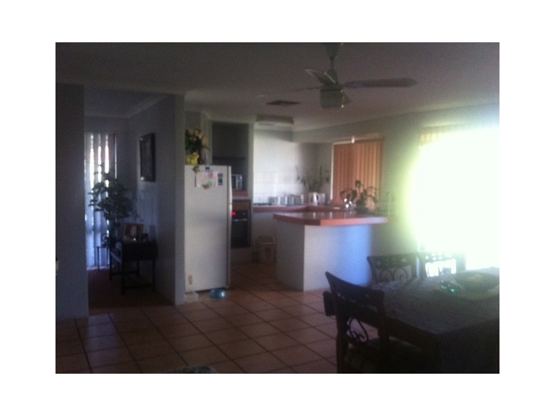 9 Muntries Place, Halls Head WA 6210