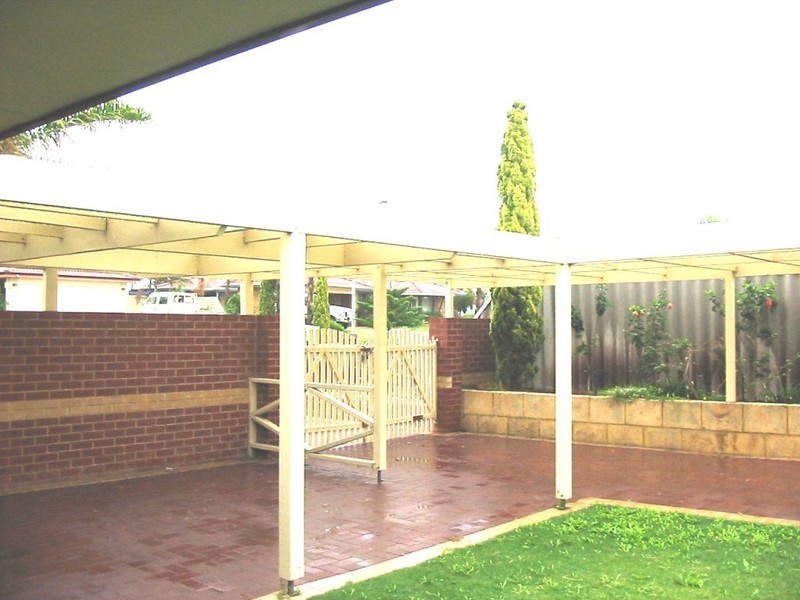 6 Chennile Vista, Halls Head WA 6210