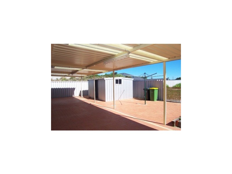 5 Barramundi Drive, Golden Bay WA 6174