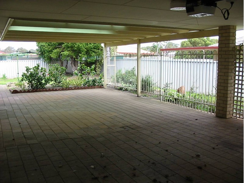 57 Inverness Drive, Meadow Springs WA 6210