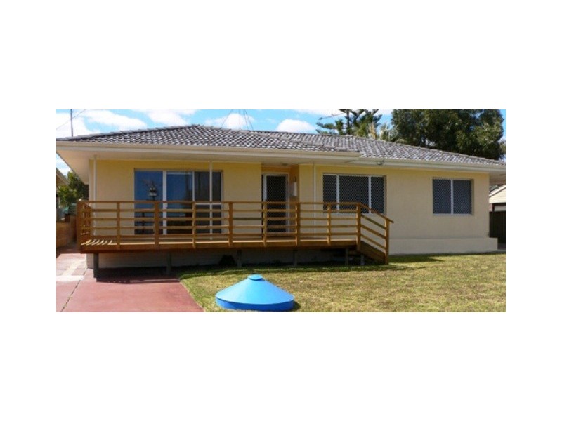 45 Perseus Road, San Remo WA 6210