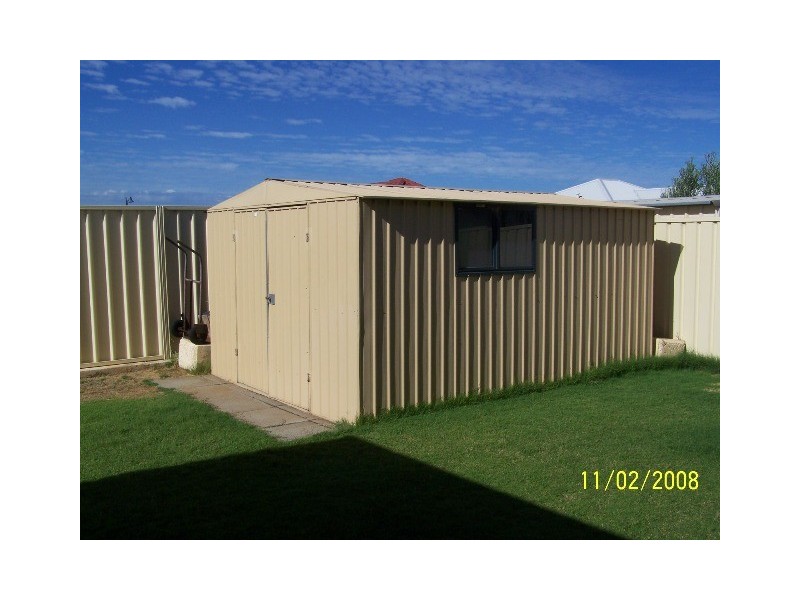 31 Lord Hobart Drive, Madora Bay WA 6210