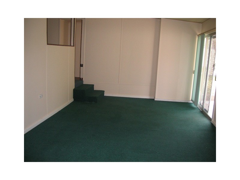 9 Eacott Street, Mandurah WA 6210