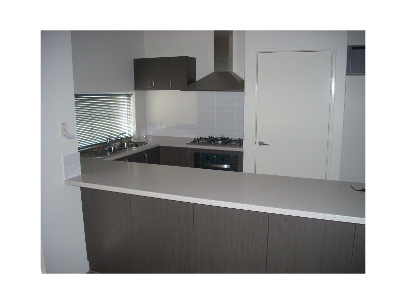 6 Butcherbird Loop, Erskine WA 6210