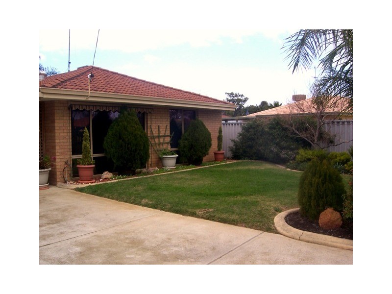 22 Casula Avenue, Coodanup WA 6210