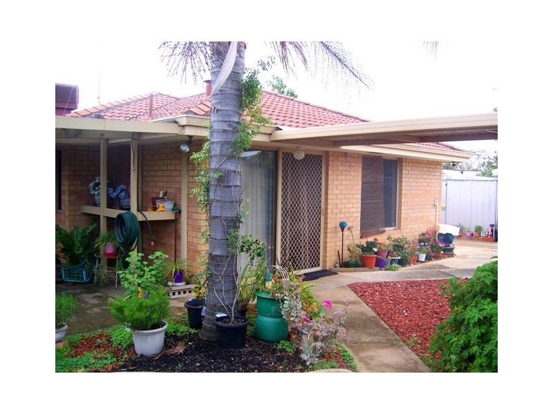 22 Casula Avenue, Coodanup WA 6210