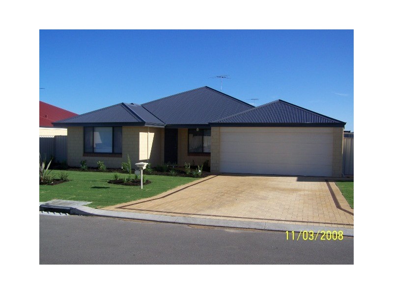 4 Champagny Way, Secret Harbour WA 6173
