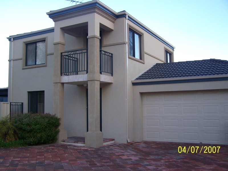 2/41 Sutton Street, Mandurah WA 6210