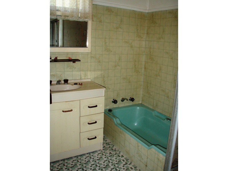 27 Burley Street, Mandurah WA 6210