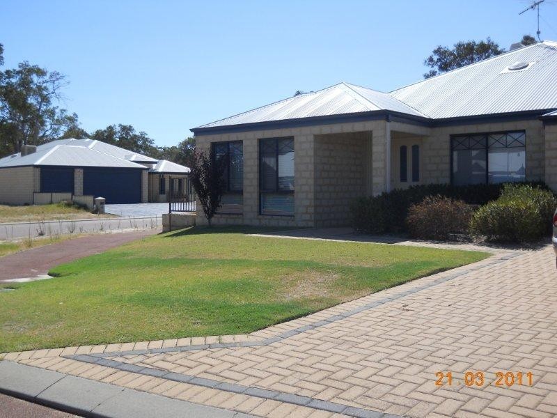 1 Lancelin Way, Erskine WA 6210