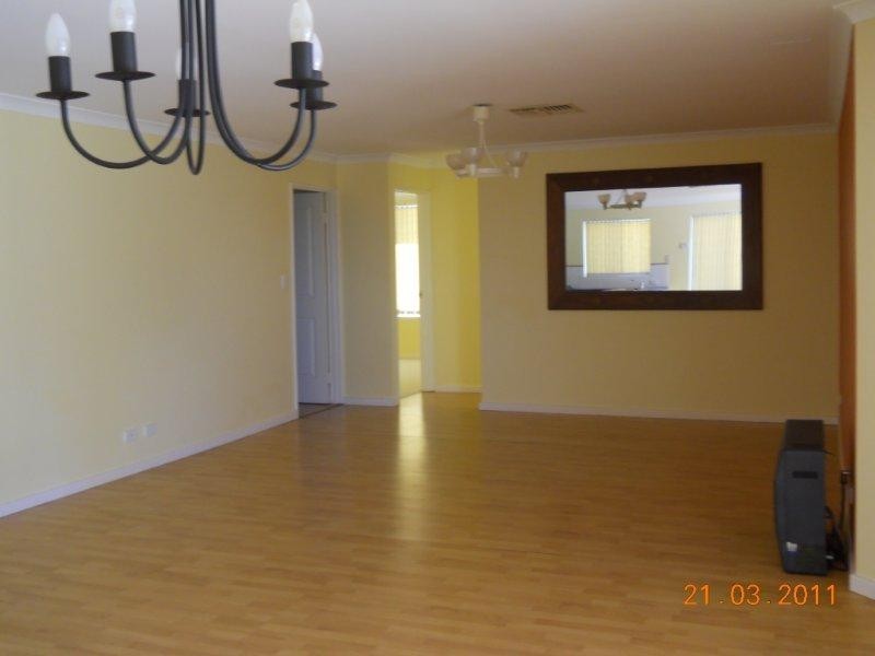 1 Lancelin Way, Erskine WA 6210