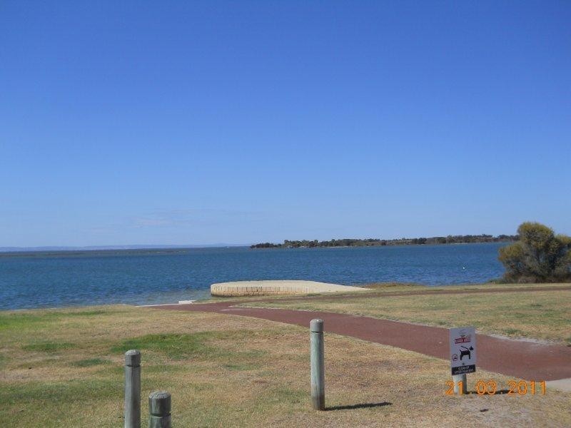 1 Lancelin Way, Erskine WA 6210