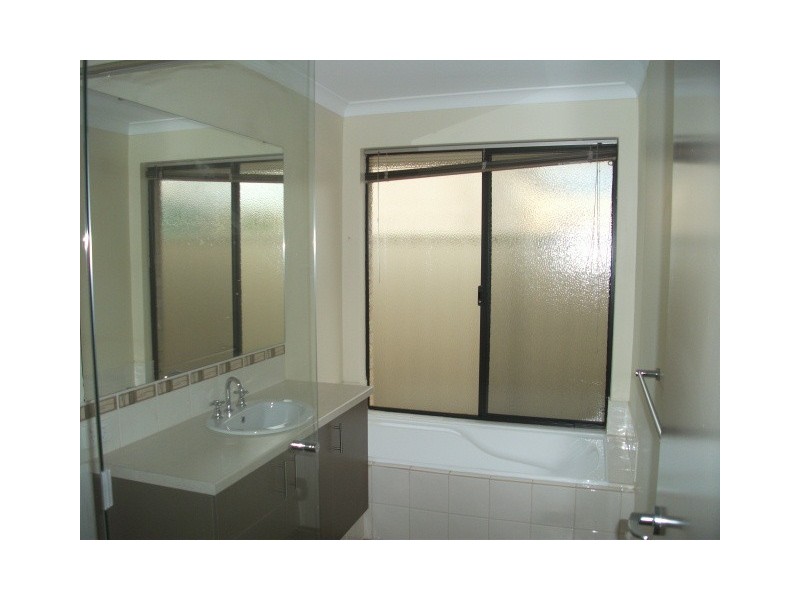 7A Eddy Street, Coodanup WA 6210