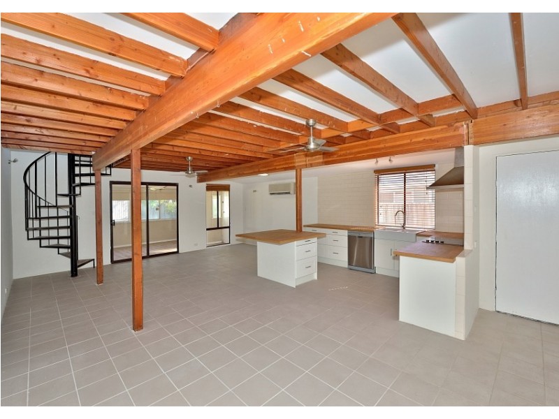 17 Yunderup Road, South Yunderup WA 6208