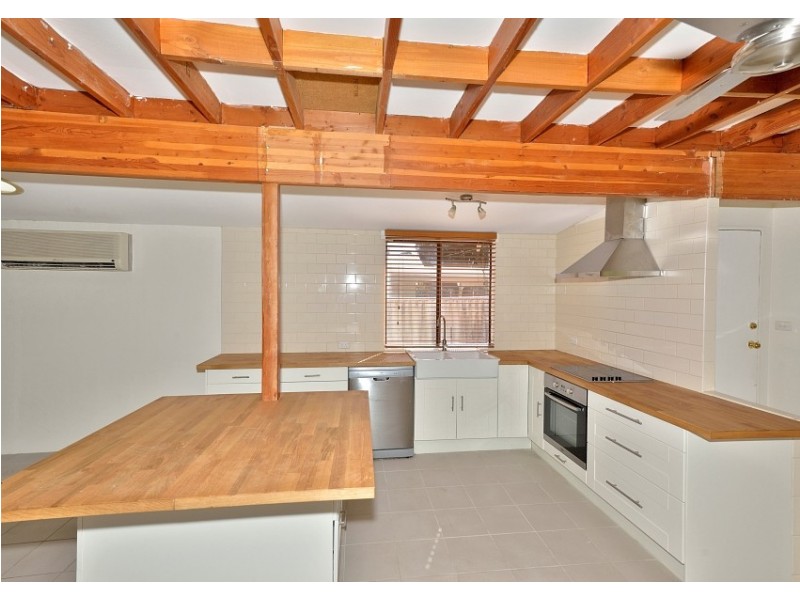 17 Yunderup Road, South Yunderup WA 6208