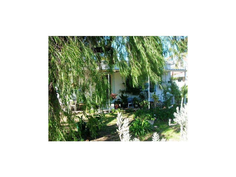 5 Wamba Road, Coodanup WA 6210