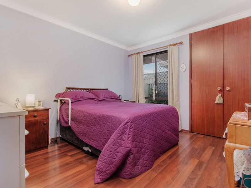 7/11 Creery St, Dudley Park WA 6210