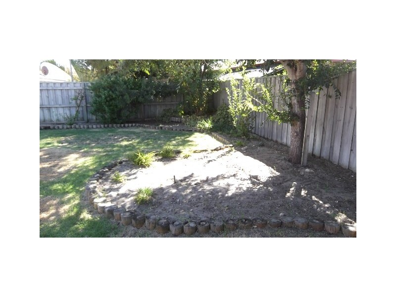 20 Montego Way, Halls Head WA 6210