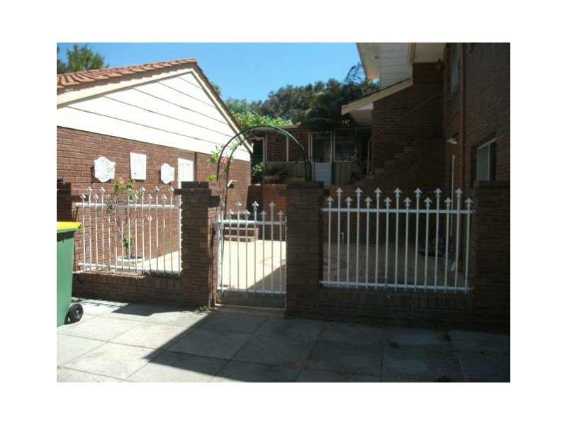 2 Peel Street, Mandurah WA 6210