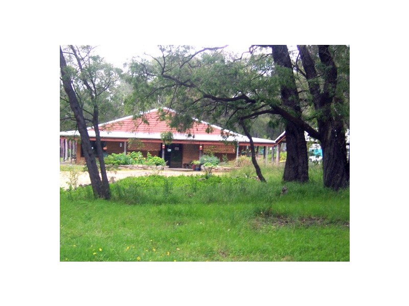 19 TEAKWOOD DRIVE, Lake Clifton WA 6215