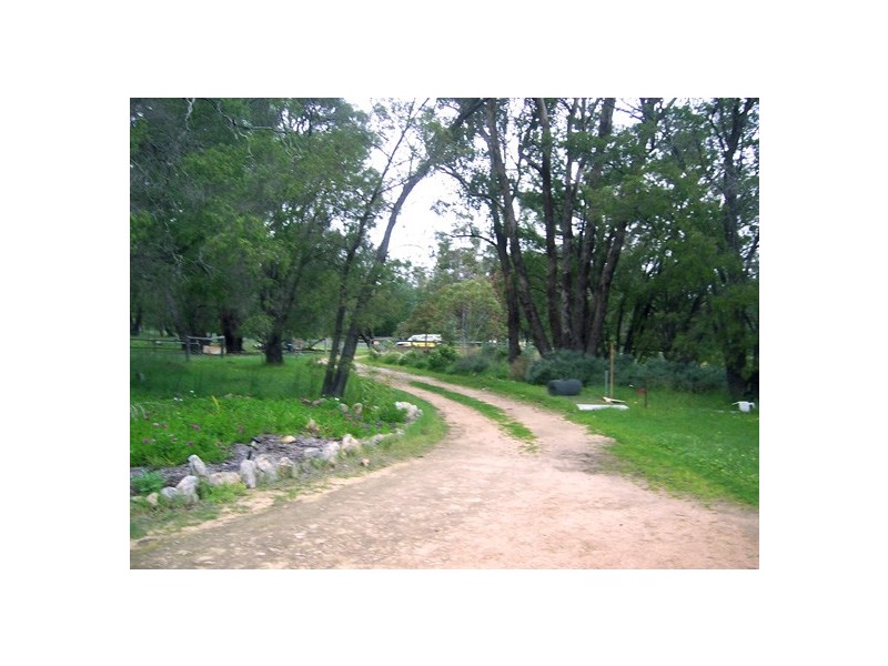 19 TEAKWOOD DRIVE, Lake Clifton WA 6215