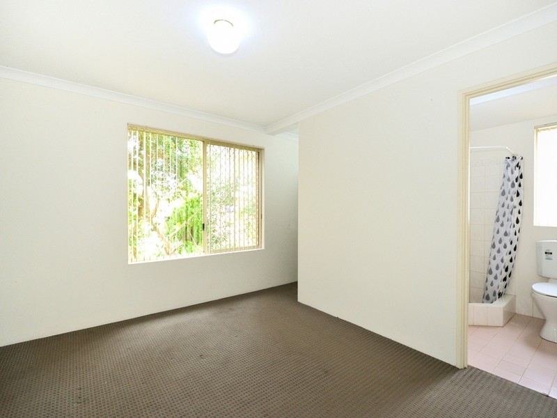 24 St Annes Tce, Meadow Springs WA 6210